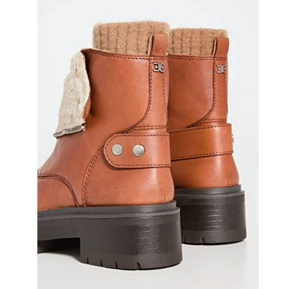 Sam Edelman Chelsea Boot - Picture 2 of 6